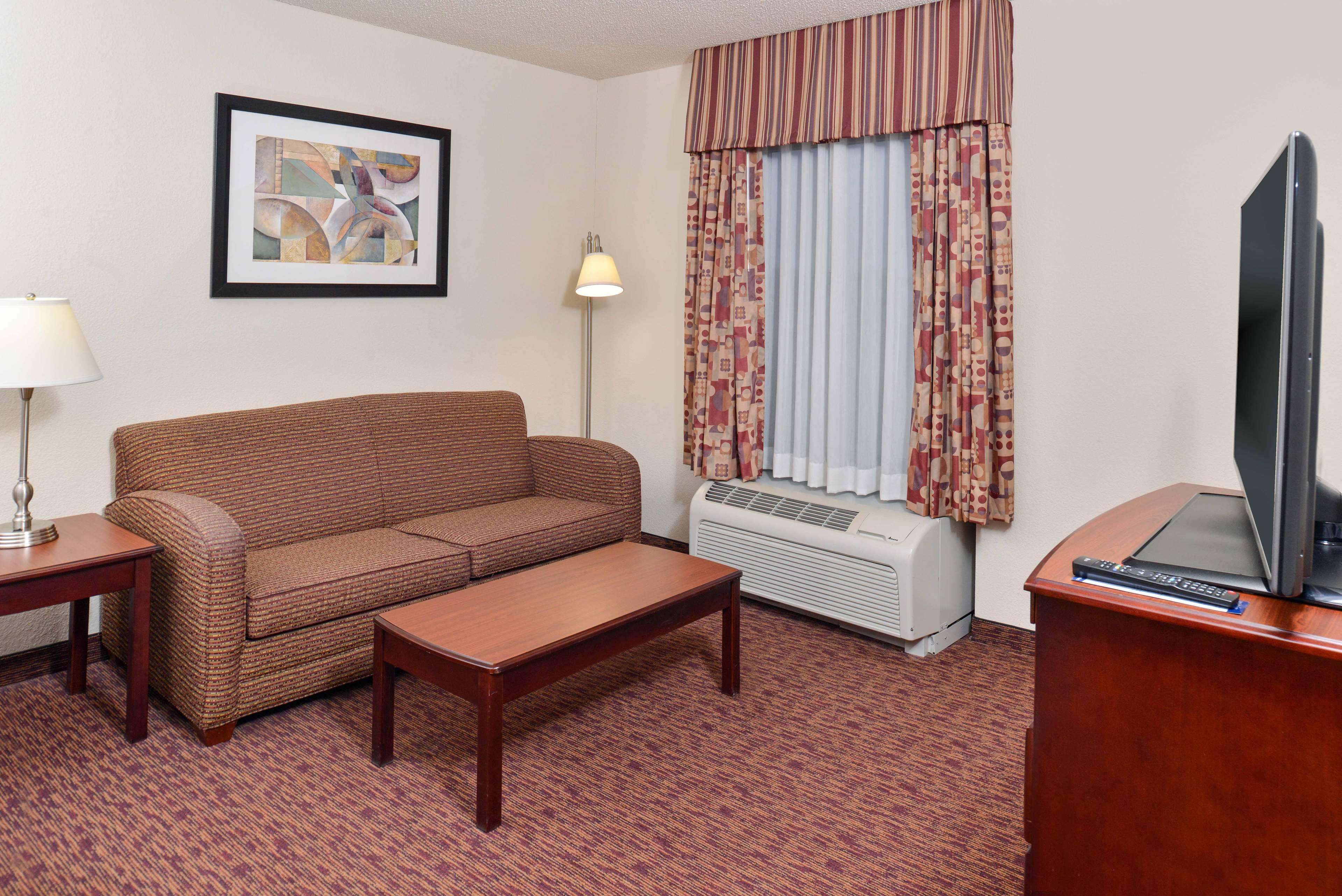 Hampton Inn & Suites Muncie Exteriör bild