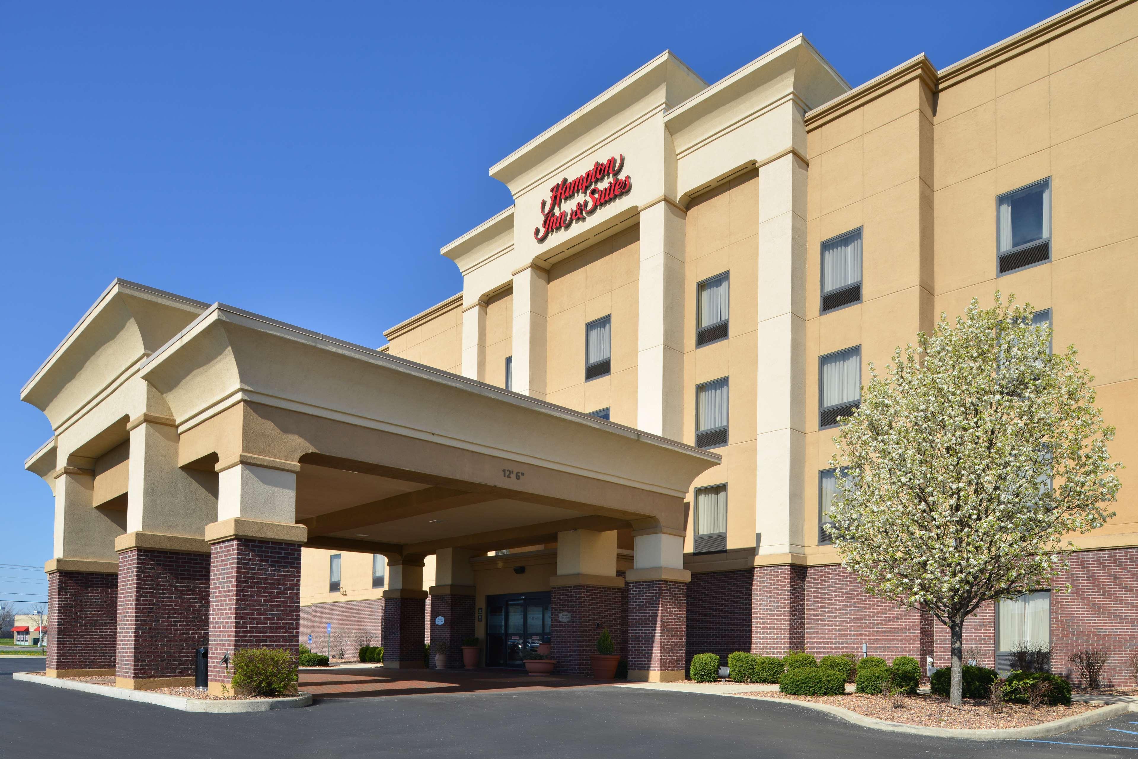 Hampton Inn & Suites Muncie Exteriör bild
