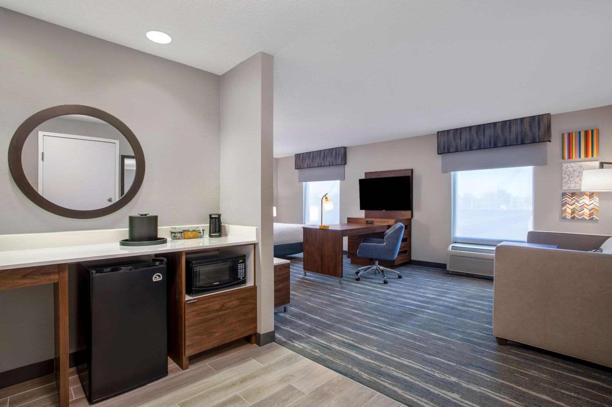 Hampton Inn & Suites Muncie Exteriör bild