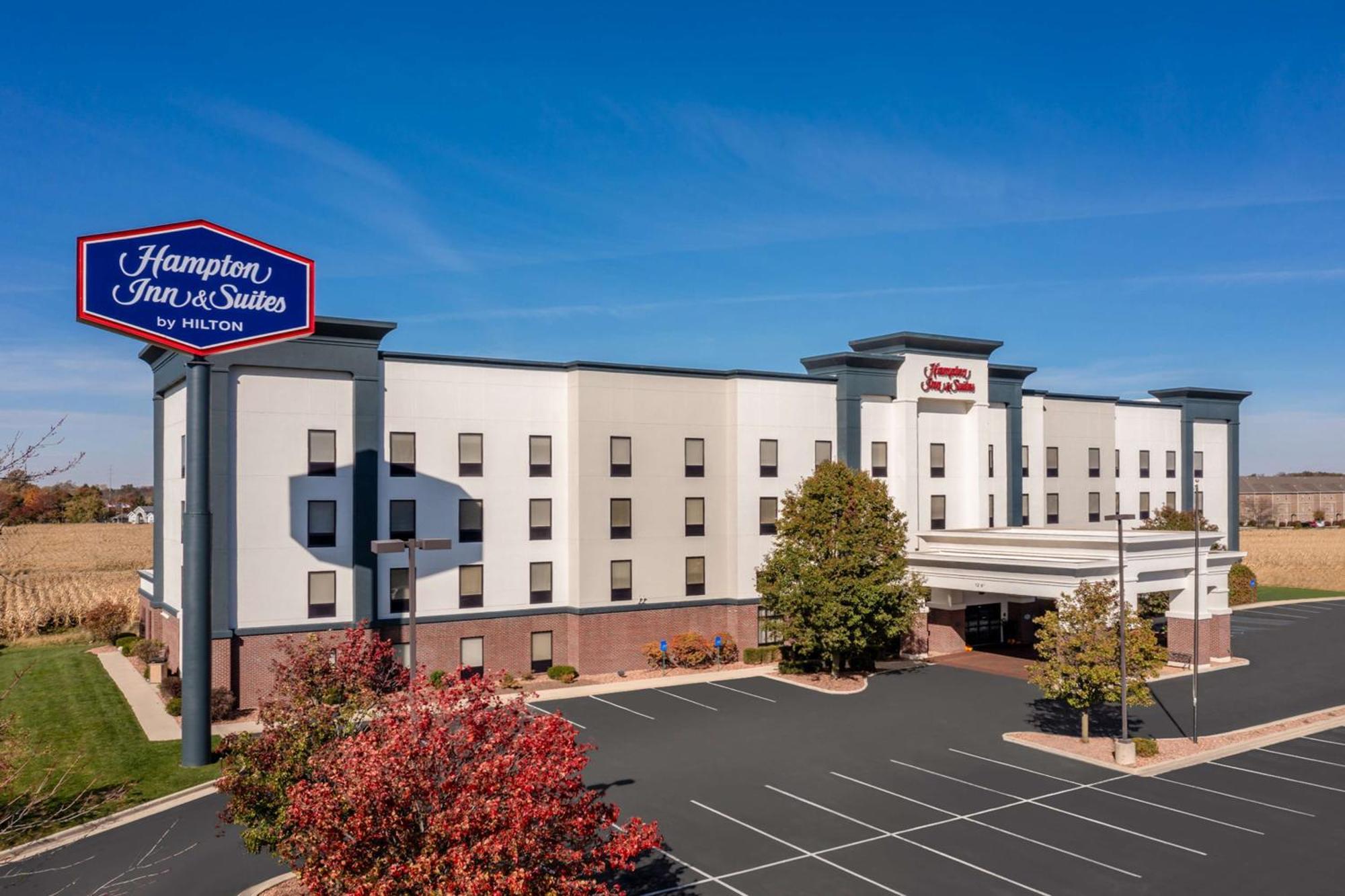 Hampton Inn & Suites Muncie Exteriör bild